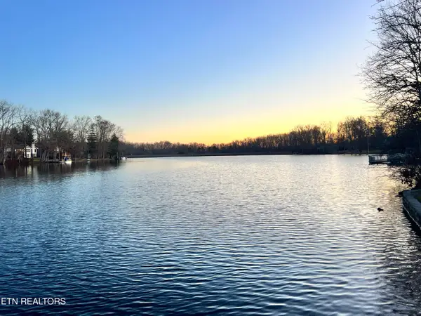 124 Canterbury Drive, Crossville, TN 38558