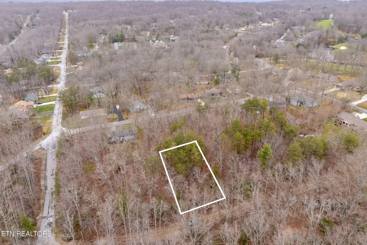 106 Warrington Rd, Crossville, TN 38558 - #1