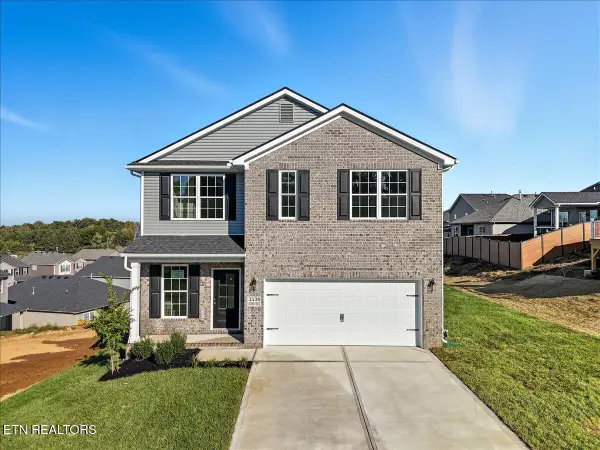 3538 Crimson Circle, Maryville, TN 37801