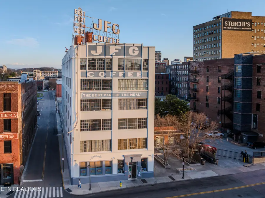 200 W Jackson Ave #207, Knoxville, TN 37902 - #2