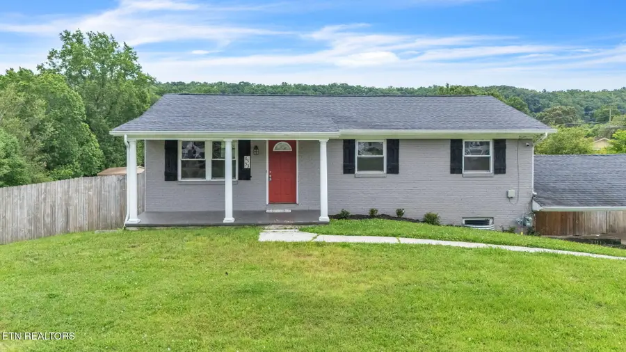 6553 E Garwood Circle, Knoxville, TN 37918 - #2