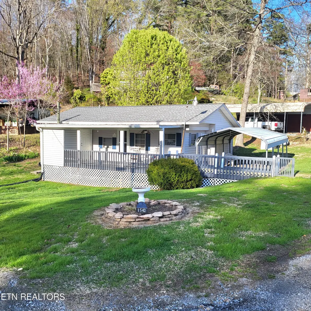 1542 Millstone Beach Rd, Dandridge, TN 37725 - #1