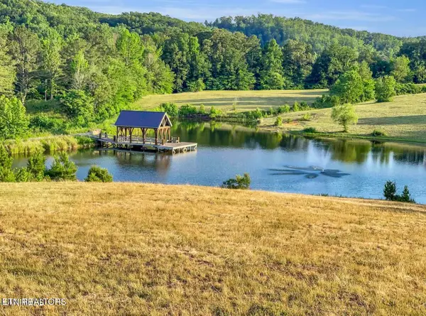 334 Enclave Way, Kingston, TN 37763