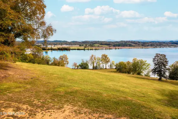 5136 Buckhead Trail Tr, Knoxville, TN 37919