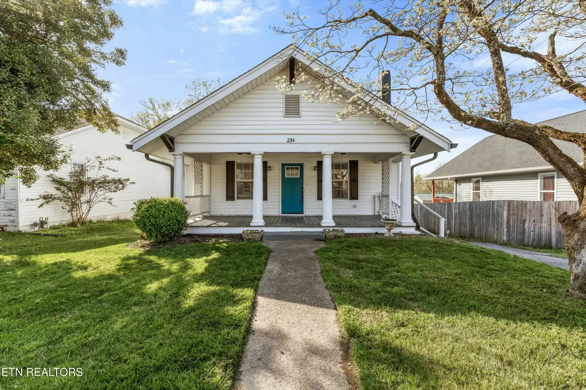 234 Cedar Ave, Knoxville, TN 37917 - #1