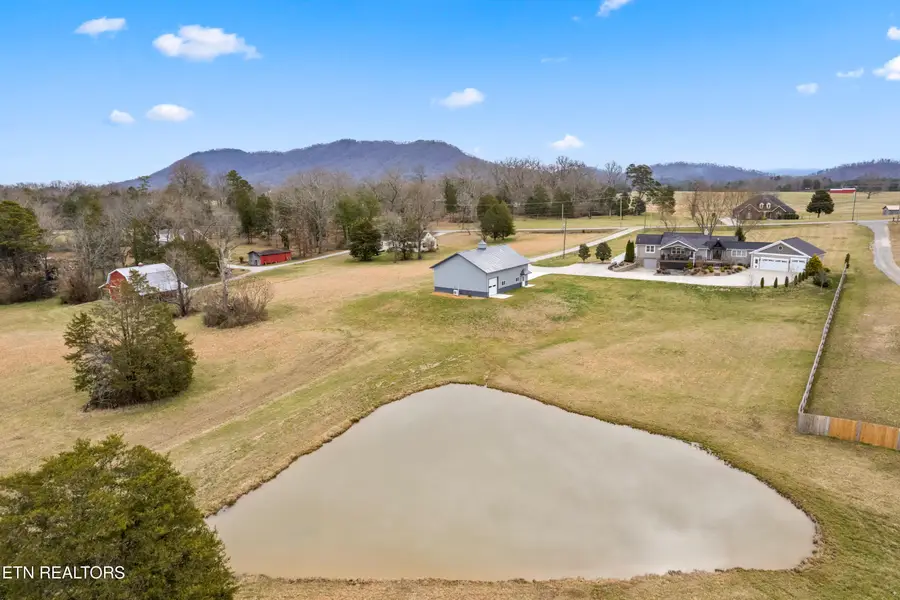 8207 Washington Pike, Corryton, TN 37721 - #2