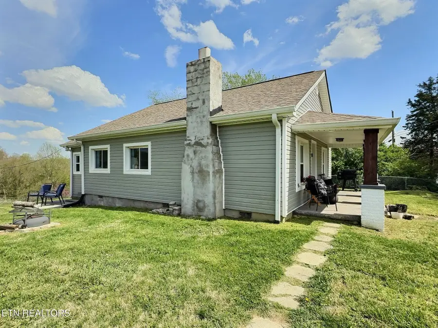 165 Lake Shore Lane, Lafollette, TN 37766 - #3