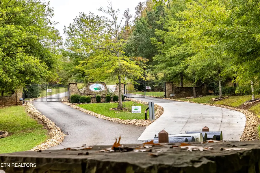 206 Waterside Lane, Lafollette, TN 37766 - #2