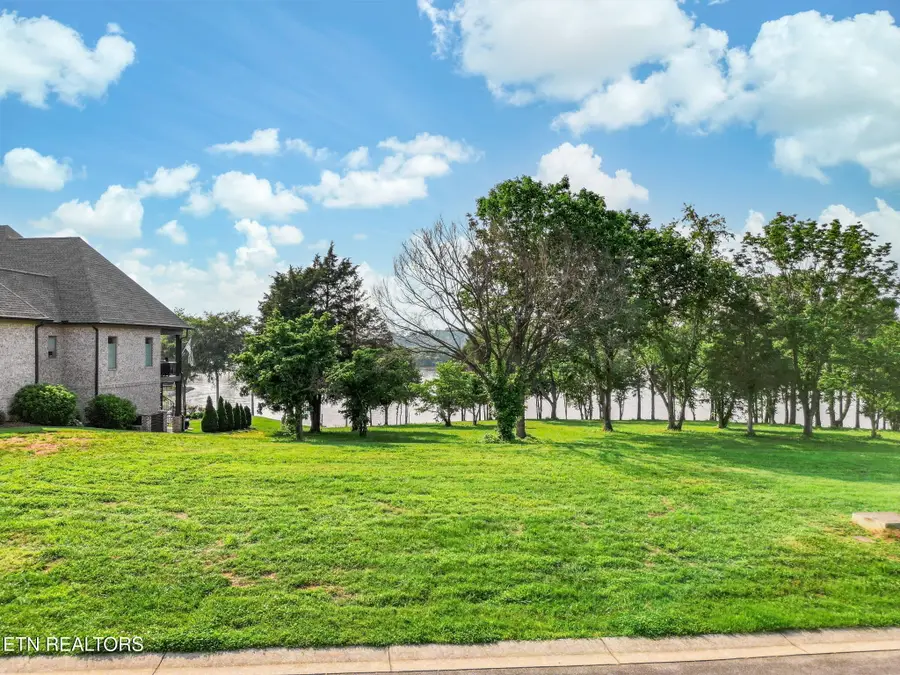 272 Edgewater Way, Lenoir City, TN 37772 - #2