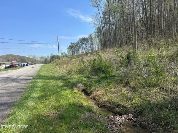 Douglas Lane, Jellico, TN 37762