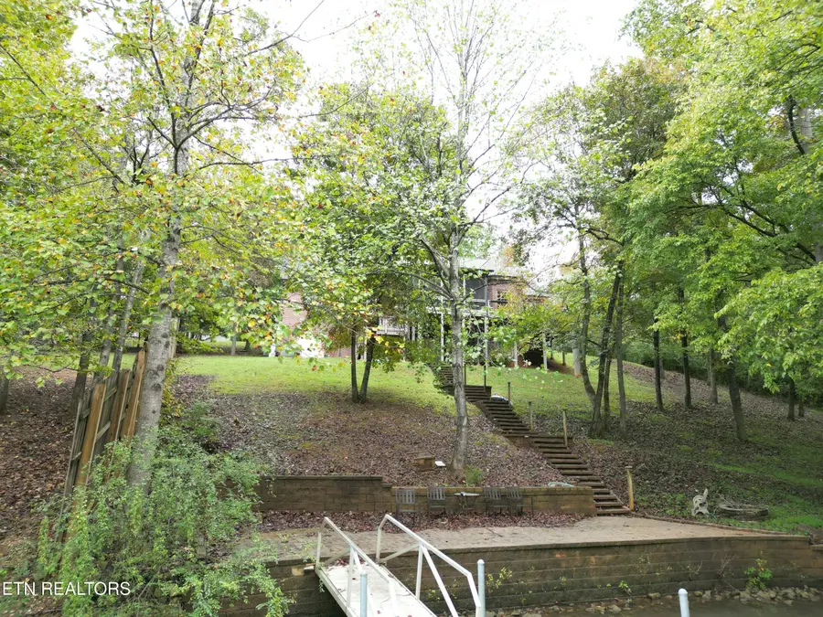 1121 S Sequoyah Drive, Friendsville, TN 37737 - #3