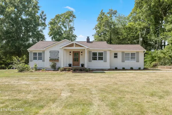 8405 S Northshore Drive, Knoxville, TN 37919