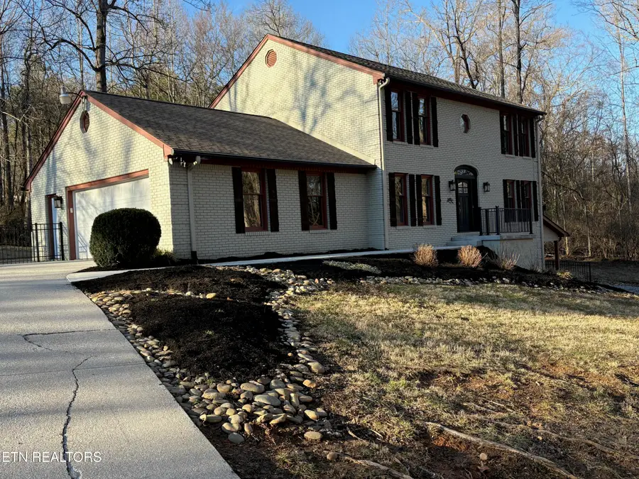 2109 Southwood Drive, Maryville, TN 37803 - #3