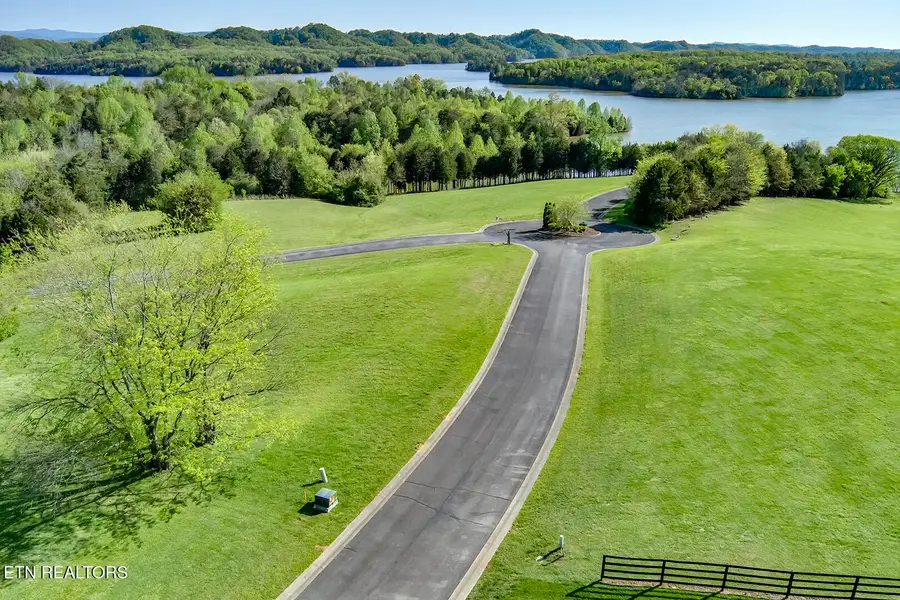 Volunteer Lane, Vonore, TN 37885 - #3