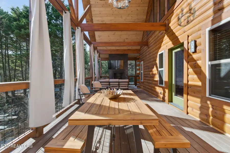 3138 White Falcon Way, Pigeon Forge, TN 37863 - #3