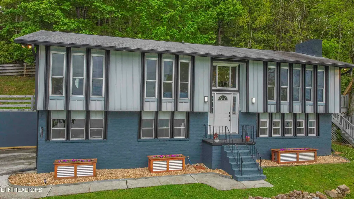 2212 Jones Bend Rd, Louisville, TN 37777 - #1