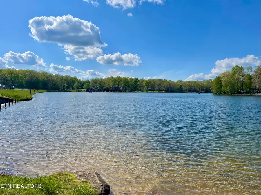 111 Rutgers Circle, Crossville, TN 38558 - #2