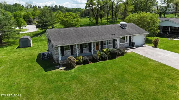 115 E Morningside Park, LaFollette, TN 37766