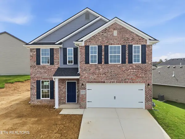3644 Crimson Circle, Maryville, TN 37801