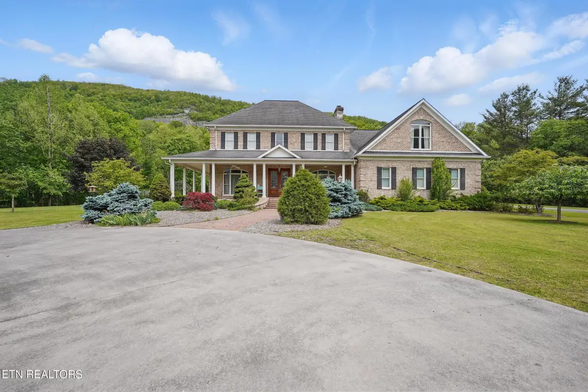 6005 Powell Valley Rd, Big Stone Gap, VA 24219 - #1