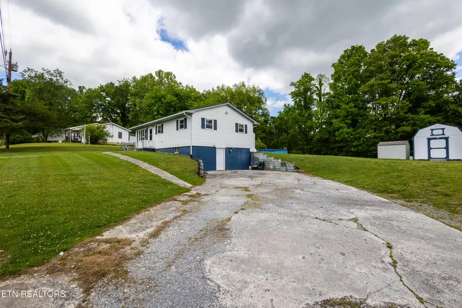 172 W Hills Rd, Rutledge, TN 37861 - #3