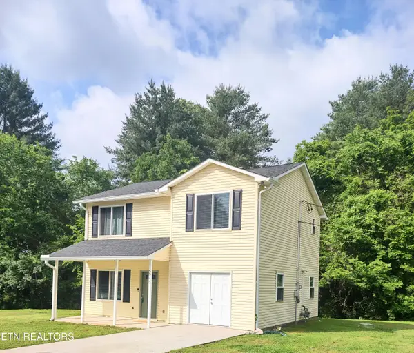 5516 W Emory Rd, Powell, TN 37849