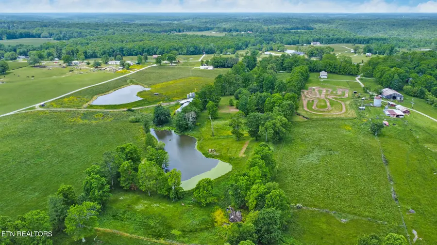 60 Greenview Lane, Crossville, TN 38571 - #2