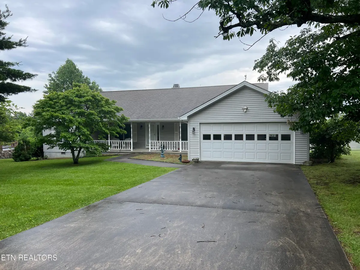 319 Grandview Drive, Sparta, TN 38583 - #1