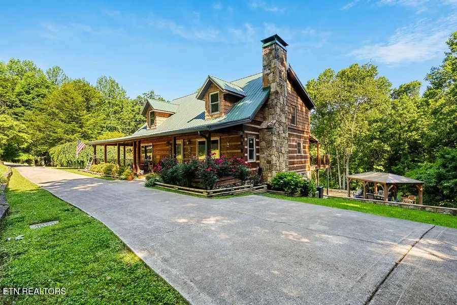 257 Copenhaver Rd, Lenoir City, TN 37771 - #3