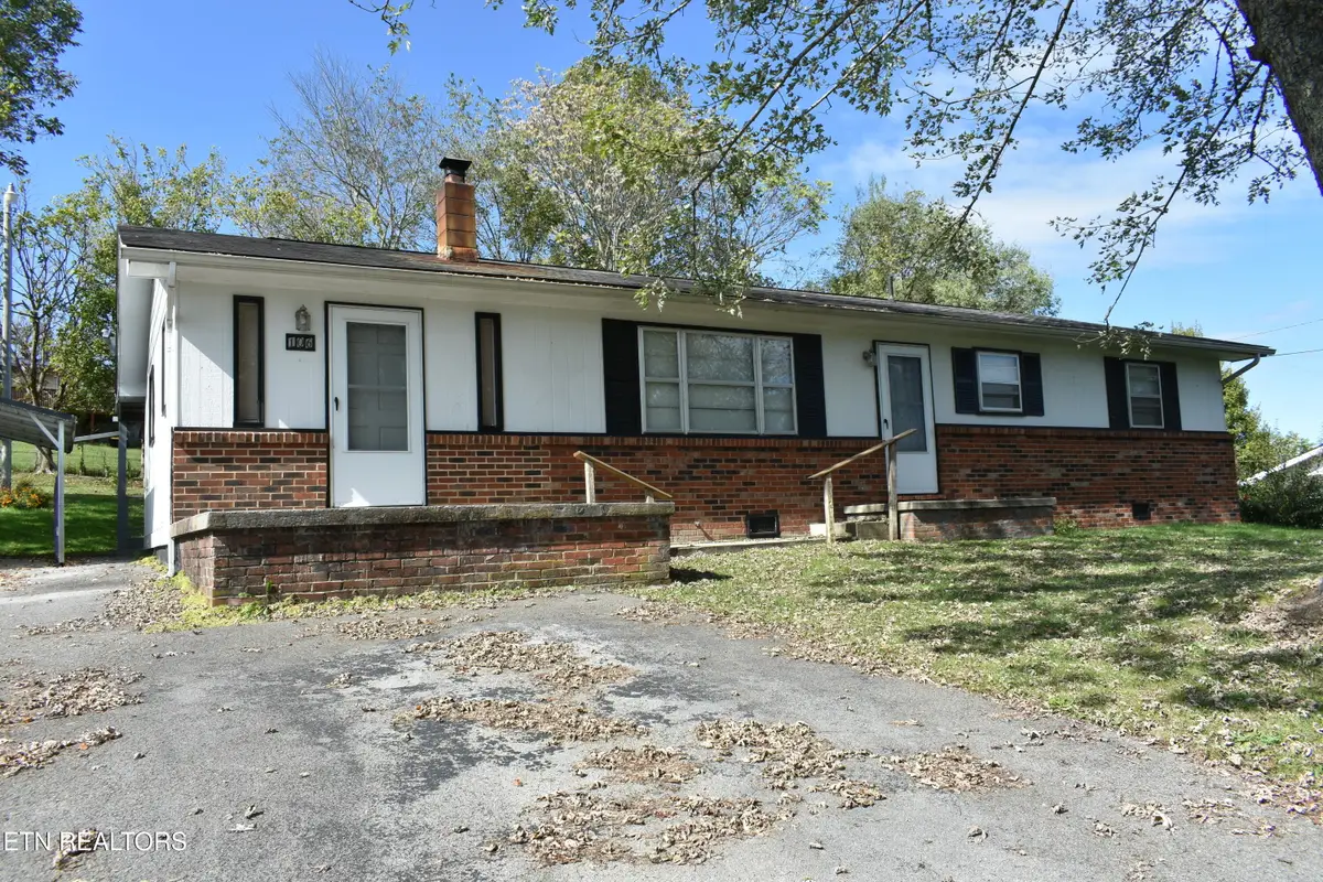 106 Walnut St, New Tazewell, TN 37825 - #1