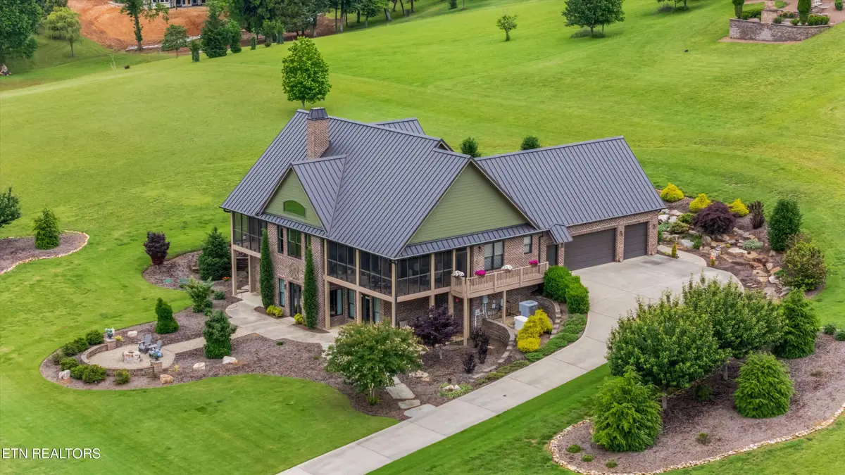 307 W Shore Drive, Rockwood, TN 37854 - #1