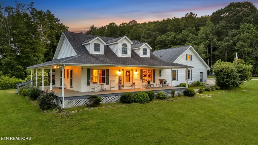 596 Clifty Creek Rd, Oakdale, TN 37829 - #2