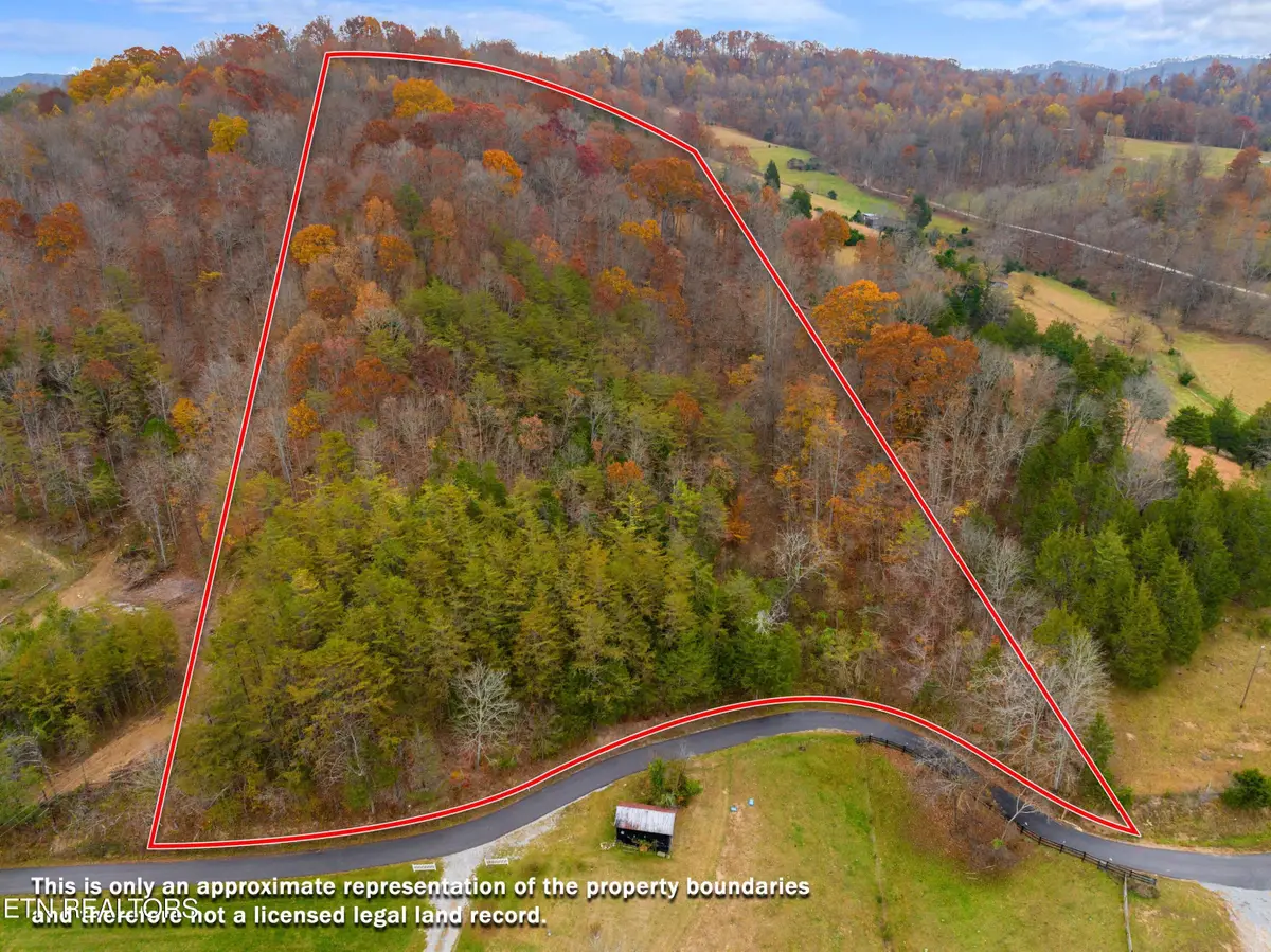 Broken Valley Rd, Thorn Hill, TN 37881 - #1