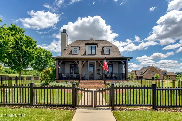 110 E Highlands Circle, Lenoir City, TN 37772