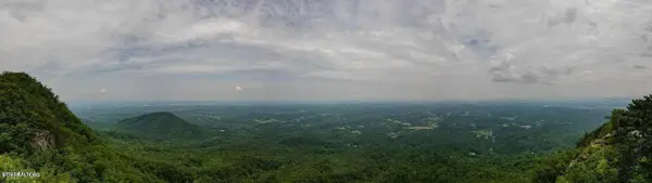 Top Rd, Sevierville, TN 37876