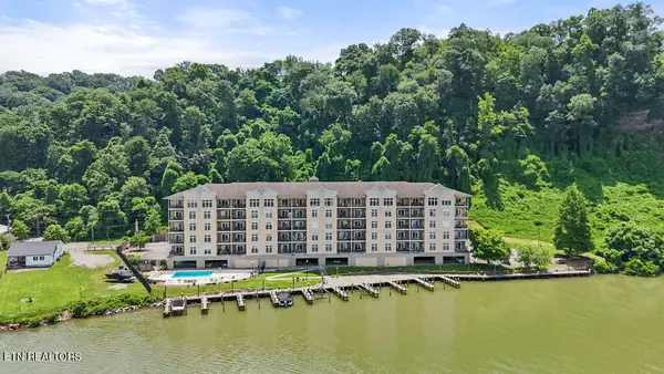 3001 River Towne Way #105, Knoxville, TN 37920