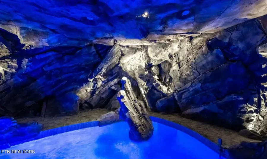 1215 Bird Nest Way, Sevierville, TN 37862 - #2