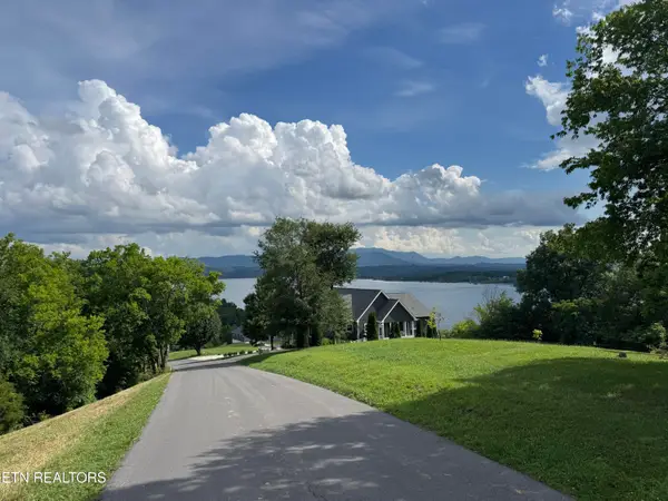 Ivy Way, Newport, TN 37821