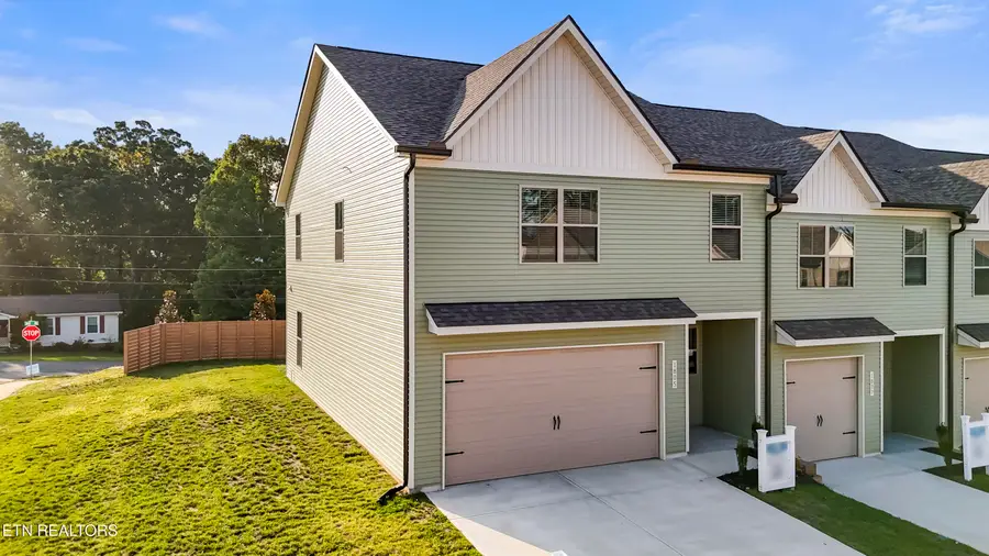 1805 Bennett Village Drive, Maryville, TN 37804 - #2