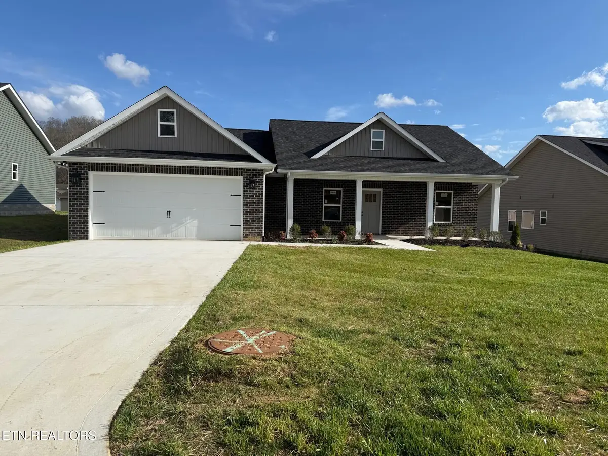 214 Mossy Rock Rd, Clinton, TN 37716 - #1