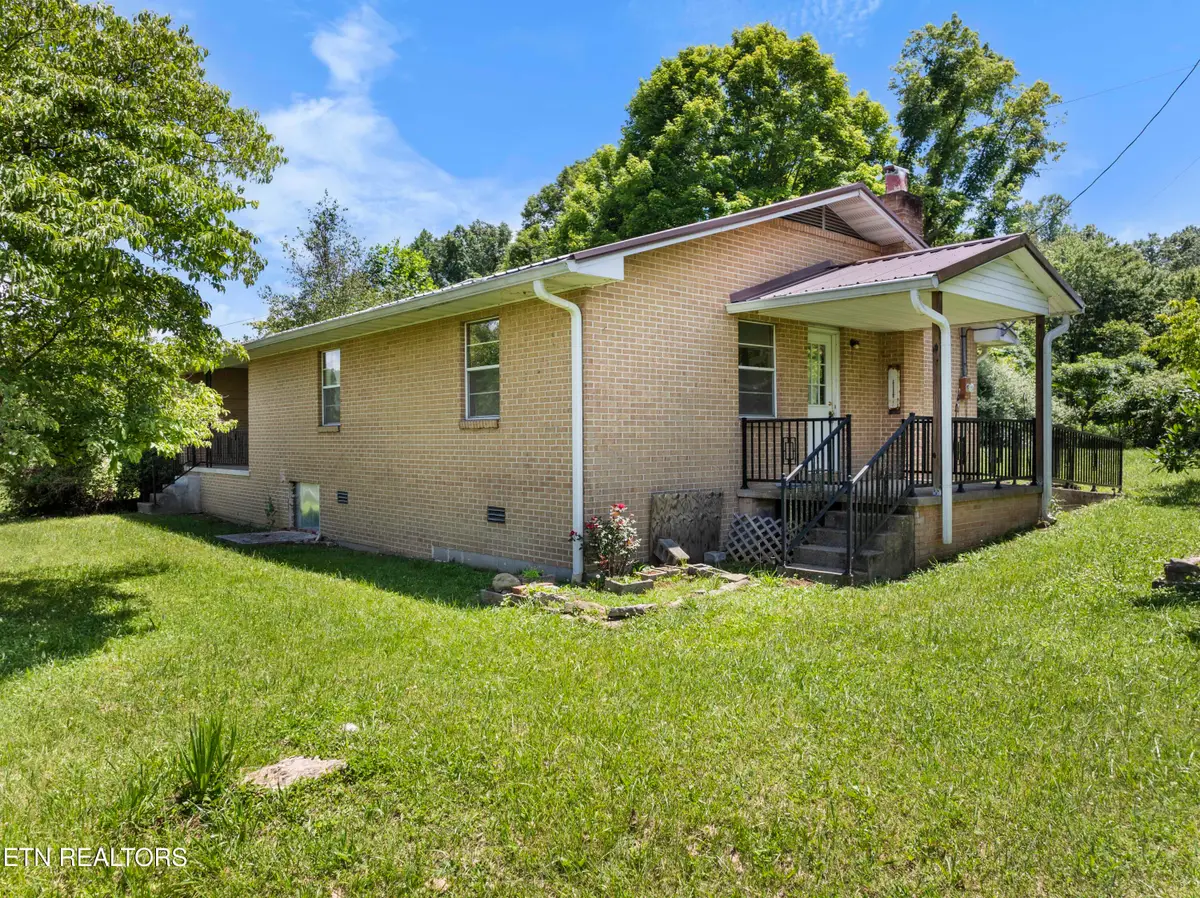 1584 Hwy 90, Duff, TN 37729 - #1