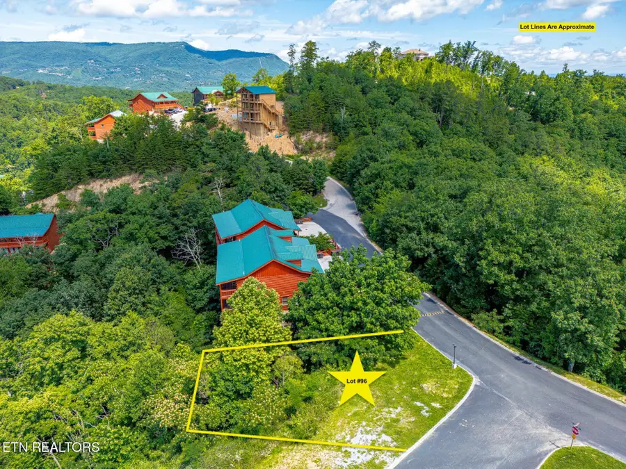 3274 Lonesome Pine Way, Sevierville, TN 37862 - #3