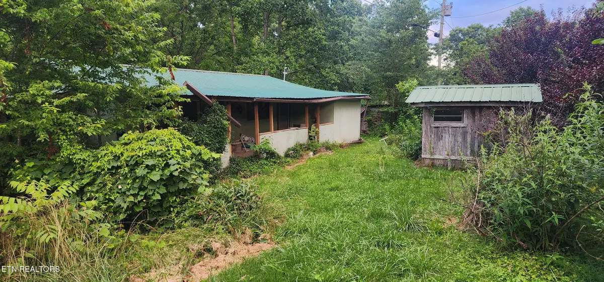 229 Obis Bowling Rd, Robbins, TN 37852 - #1