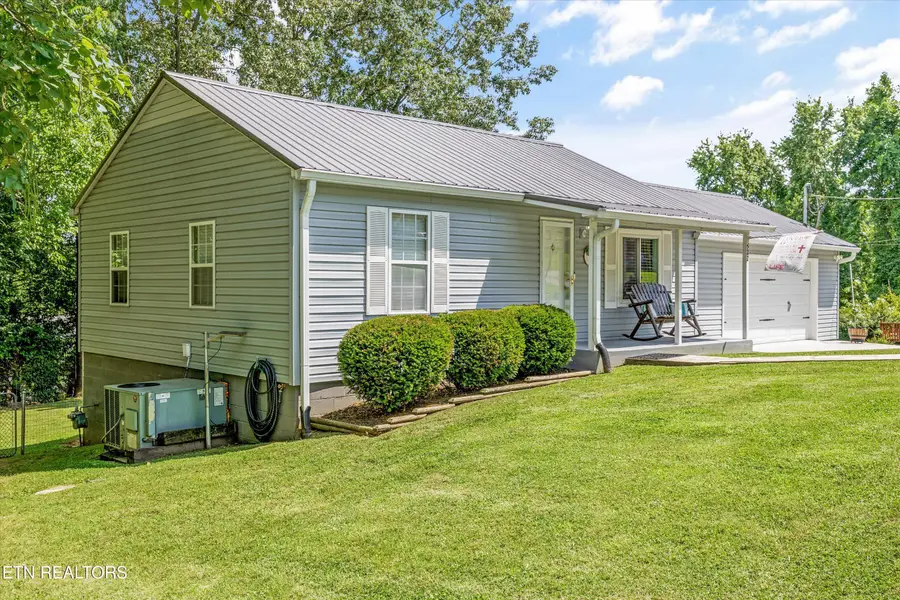 522 N Houston St, Maryville, TN 37801 - #2