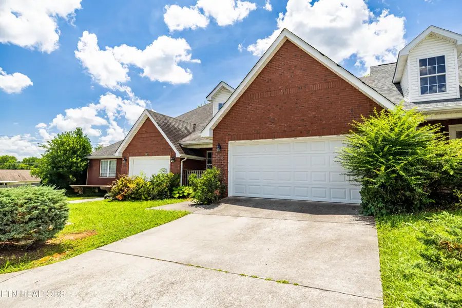 209 Covington Lane, Maryville, TN 37804 - #2