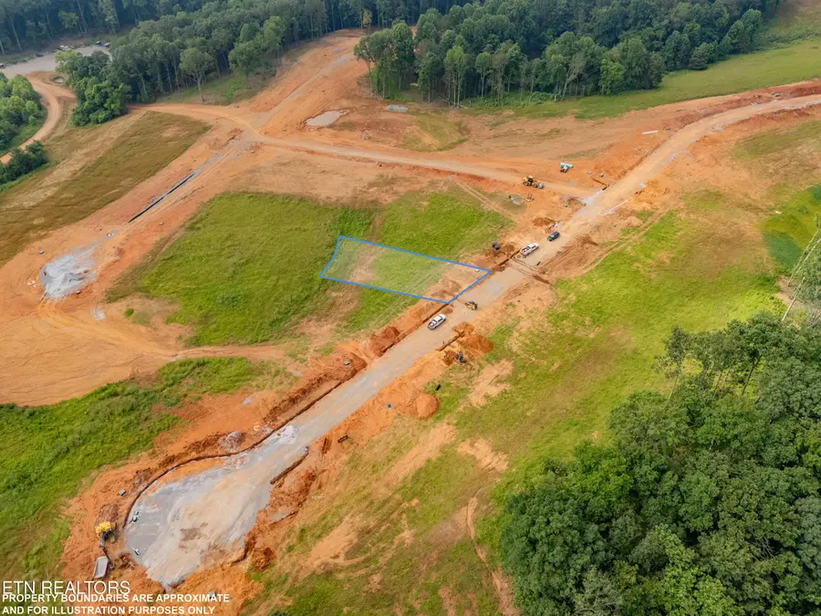 5312 Old Dogwood Tr, Loudon, TN 37774 - #2