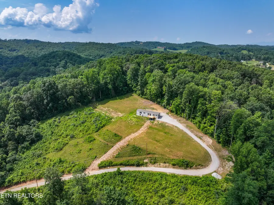 750 Bethlehem Rd, Lafollette, TN 37766 - #2