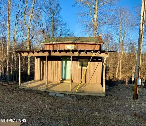 164 Norris St, Crossville, TN 38572