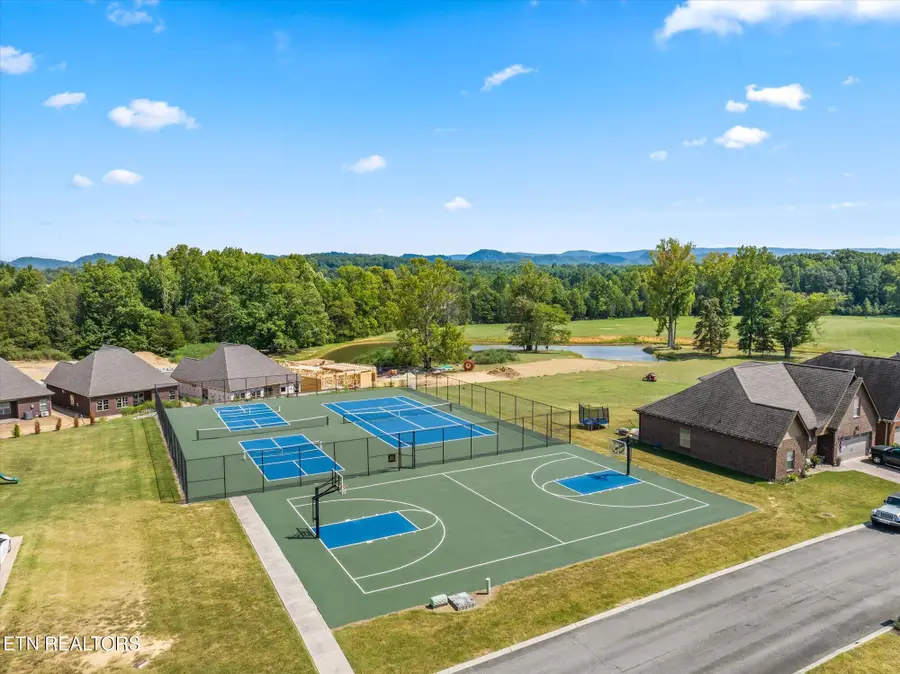 225 Lake View, Englewood, TN 37329 - #2