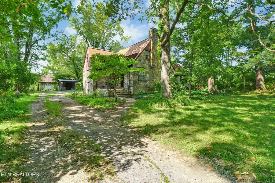 1230 Deep Draw Rd, Crossville, TN 38555 - #2